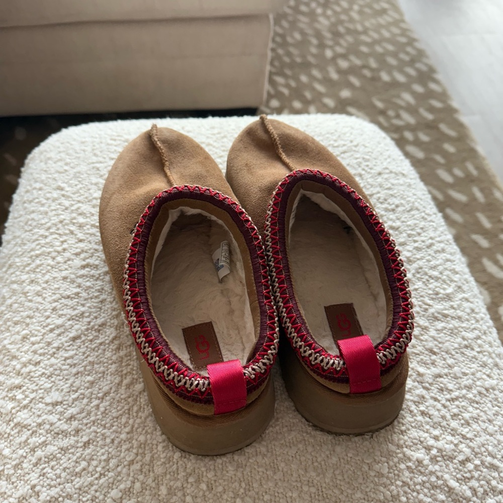 UGG Tan and Red Women's Slippers